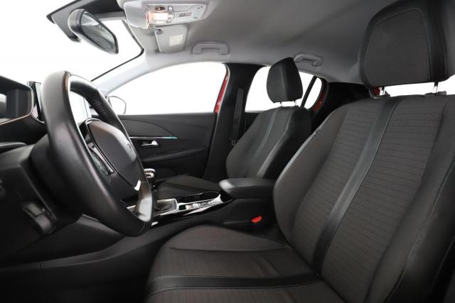 Peugeot 208 image 5