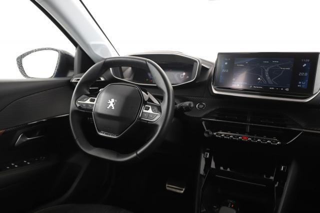 Peugeot 208 image 7