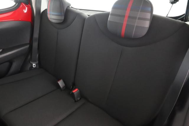 Peugeot 108 image 1