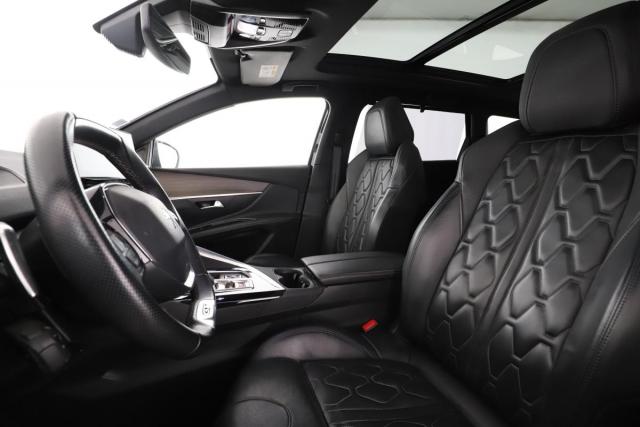 Peugeot 5008 image 8