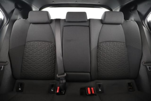 Toyota Corolla image 7
