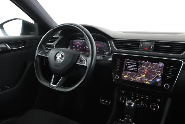 Skoda Superb Combi image 5