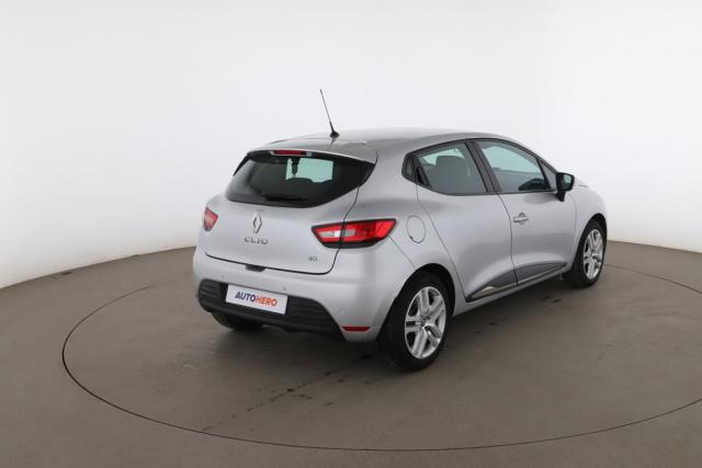 Renault Clio image 9