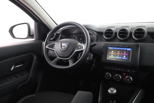 Dacia Duster image 2