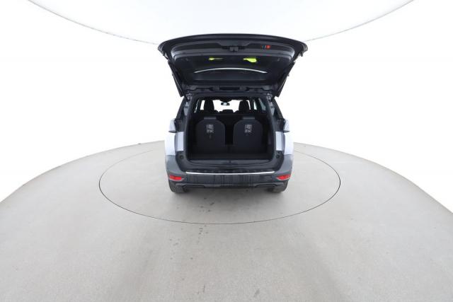 Peugeot 5008 image 1