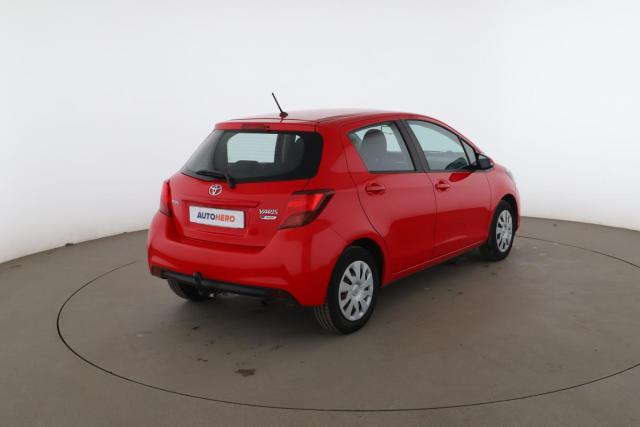 Toyota Yaris image 8