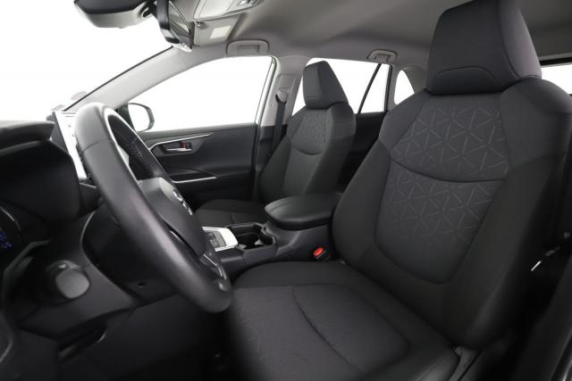 Toyota Rav4 image 4