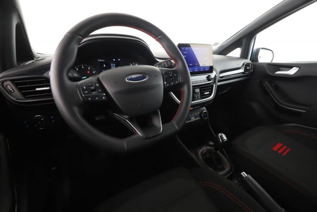 Ford Fiesta image 7