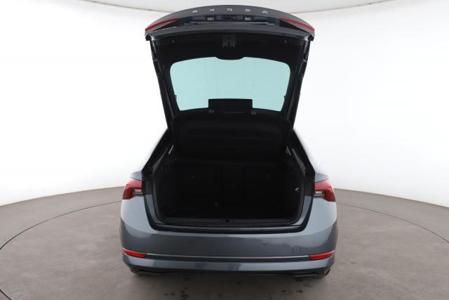 Skoda Octavia image 6