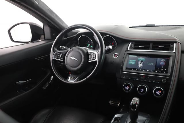 Jaguar E-Pace image 8