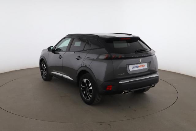 Peugeot 2008 image 3