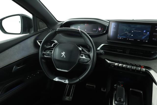 Peugeot 3008 image 8