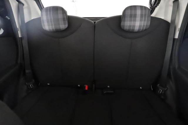 Peugeot 108 image 1