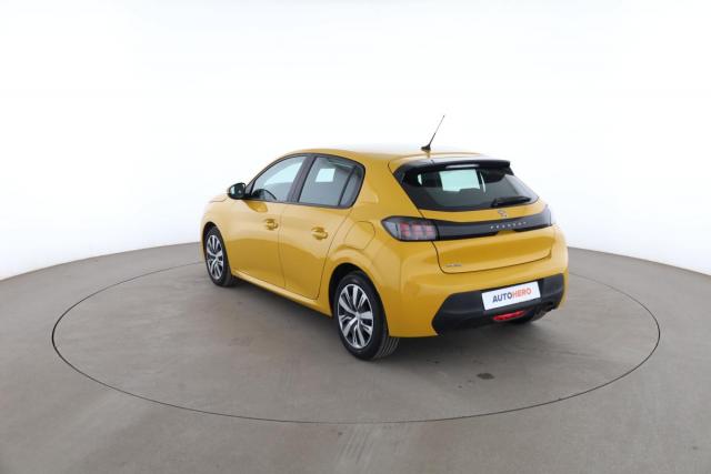 Peugeot 208 image 3