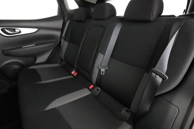 Nissan Qashqai image 9