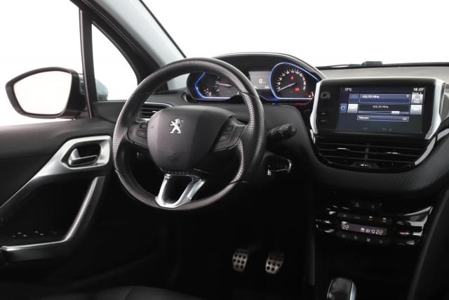 Peugeot 2008 image 4
