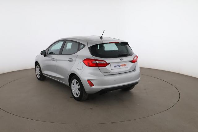 Ford Fiesta image 3