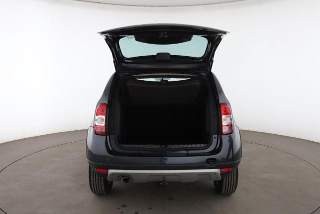 Dacia Duster image 1