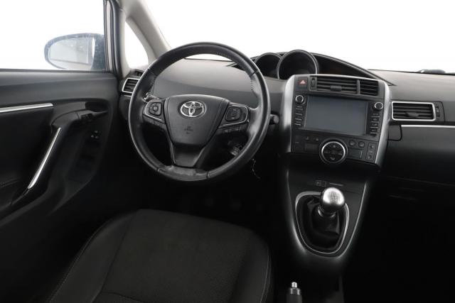 Toyota Verso image 2