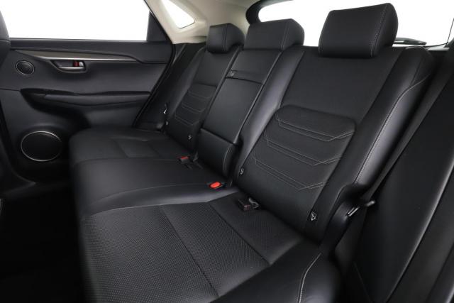 Lexus Nx image 7