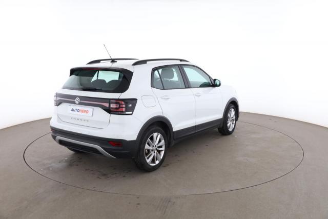 Volkswagen T-Cross image 3