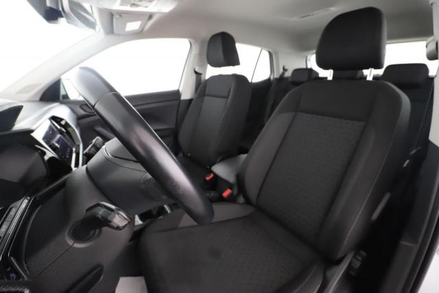 Volkswagen T-Cross image 6