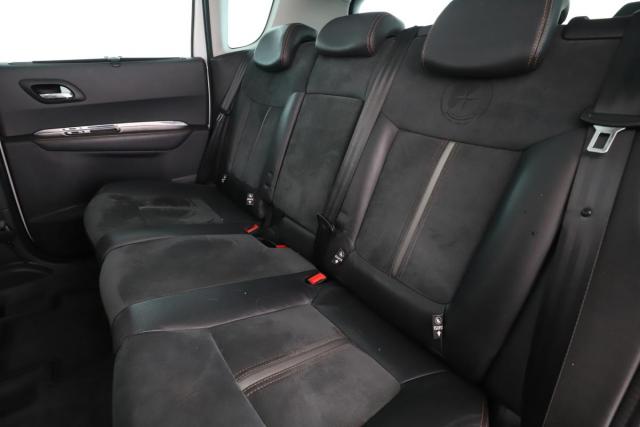 Peugeot 3008 image 8