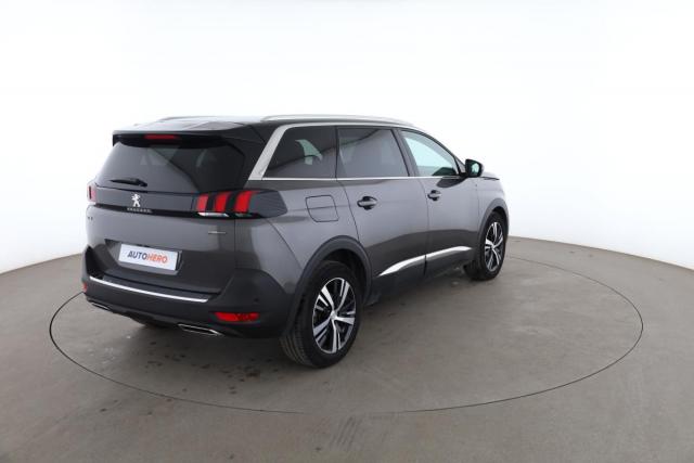 Peugeot 5008 image 7