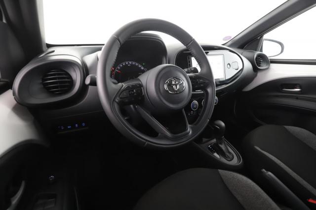 Toyota Aygo X image 1