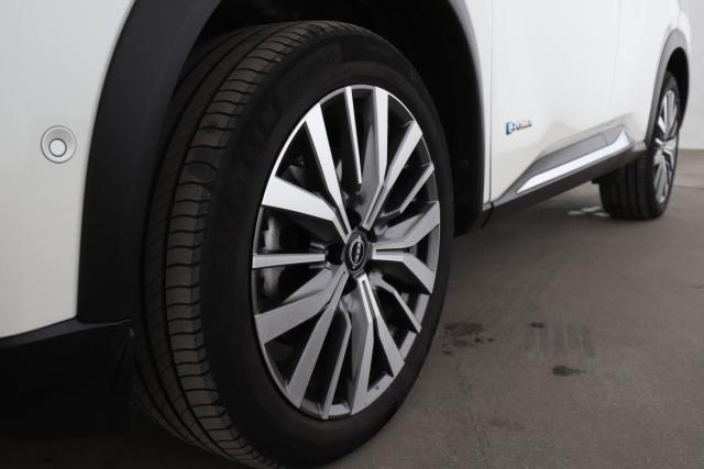 Nissan X-Trail image 8
