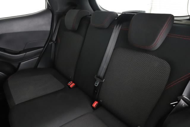 Ford Fiesta image 7