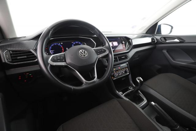 Volkswagen T-Cross image 5