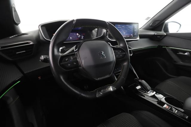 Peugeot 2008 image 1
