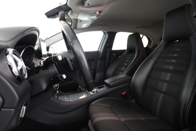 Mercedes Benz Gla image 3