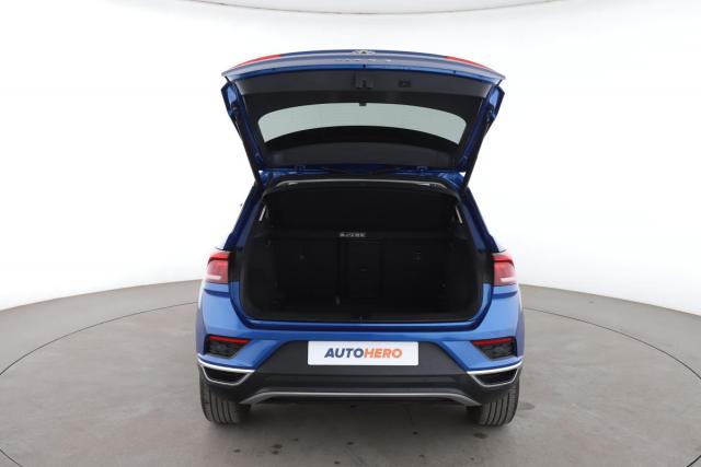 Volkswagen T-Roc image 8