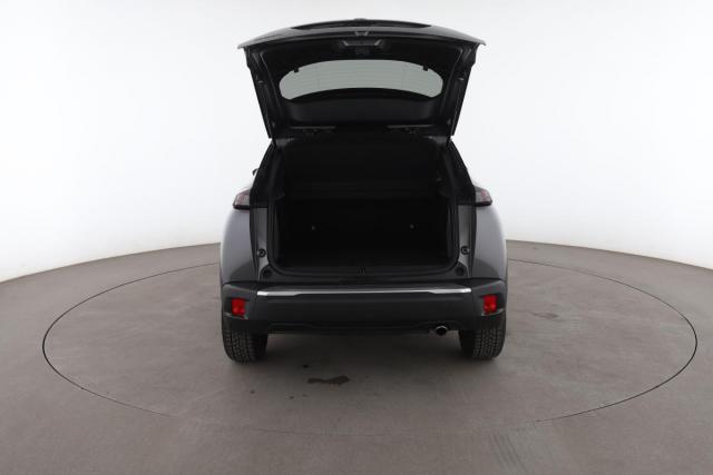Peugeot 2008 image 9