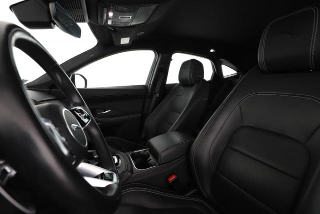 Jaguar E-Pace image 3