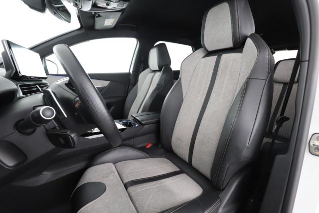 Peugeot 3008 image 7