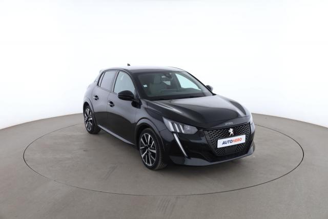 Peugeot 208 image 3