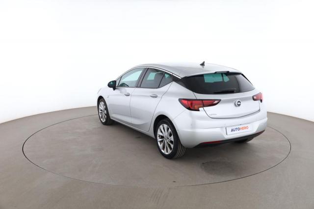 Opel Astra image 8