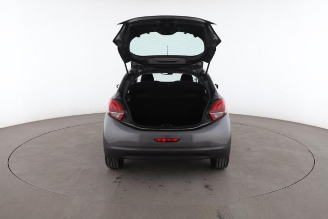 Peugeot 208 image 4