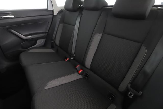 Volkswagen Taigo image 8