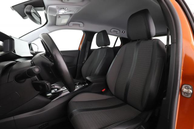 Peugeot 2008 image 7