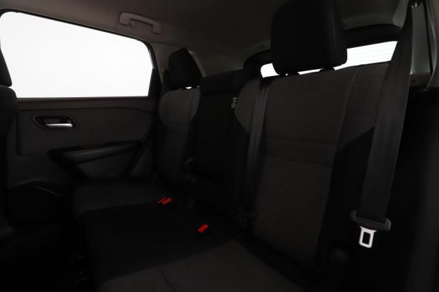 Nissan X-Trail image 7