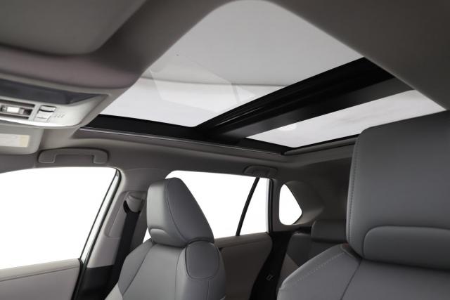 Toyota Rav4 image 3