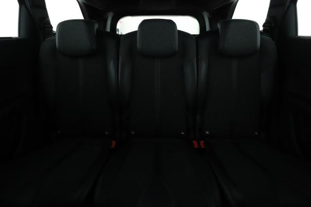 Peugeot 5008 image 2