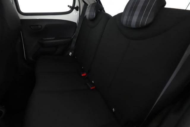 Peugeot 108 image 3