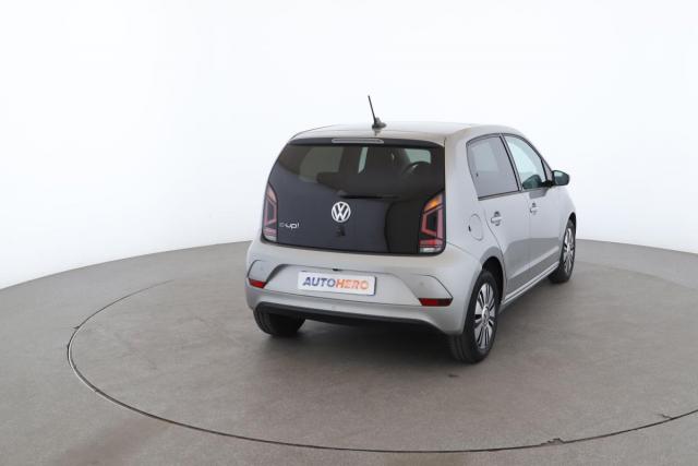 Volkswagen Up! image 8