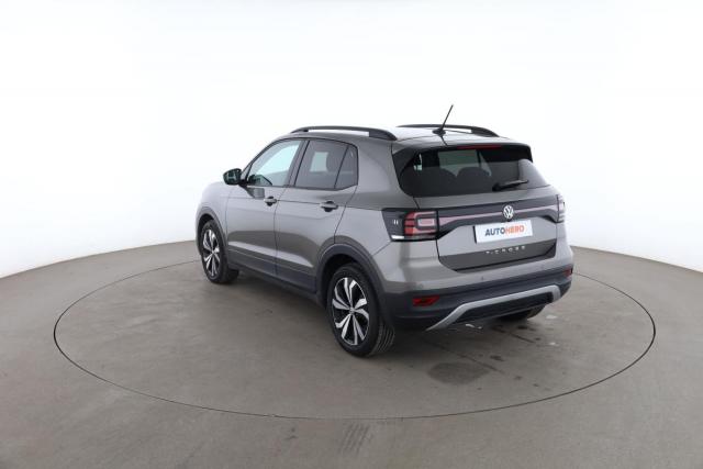 Volkswagen T-Cross image 2