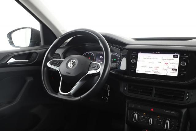 Volkswagen T-Cross image 1